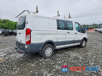 Trzecie zdjęcie samochodu z tyłu: 2016 FORD TRANSIT T-150 VIN:1FTYE1ZV3GKB06742 - miniatura