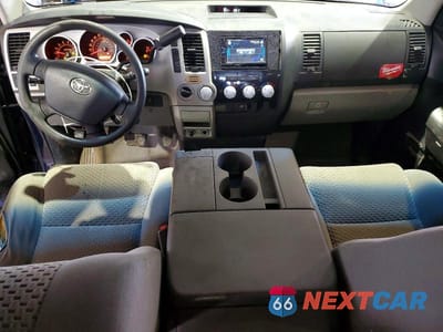 Zdjęcie 8 z 12 samochodu: 2007 TOYOTA TUNDRA DOUBLE CAB SR5 VIN:5TBBV54197S490691 - miniatura