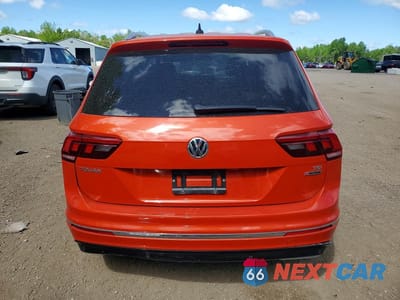 Zdjęcie 6 z 13 samochodu: 2018 VOLKSWAGEN TIGUAN SEL PREMIUM VIN:3VV4B7AX4JM192930 - miniatura