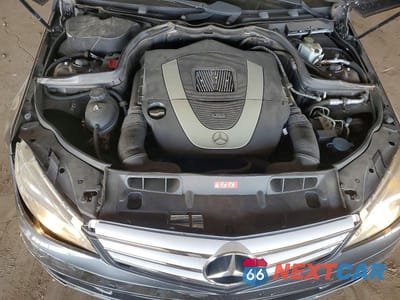 Zdjęcie 11 z 12 samochodu: 2008 MERCEDES-BENZ C 300 4MATIC VIN:WDDGF81X38F094249 - miniatura