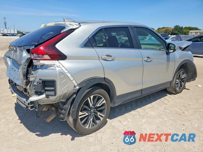 Trzecie zdjęcie samochodu z tyłu: 2024 MITSUBISHI ECLIPSE CROSS SE VIN:JA4ATWAA8RZ069754 - miniatura