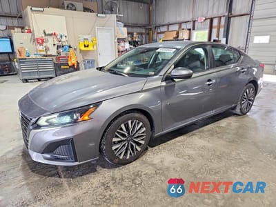 2023 NISSAN ALTIMA SV 1N4BL4DV9PN311068 - główne zdjęcie licytacji z USA - miniatura