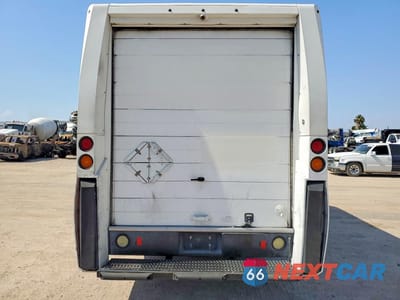 Zdjęcie 6 z 12 samochodu: 2014 ISUZU REACH NPR STEP VAN ** R & D * CLN TITLE * PRI FLEET ** VIN:JALB4T172E7W00428 - miniatura