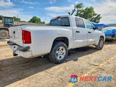 Trzecie zdjęcie samochodu z tyłu: 2005 DODGE DAKOTA QUAD LARAMIE VIN:1D7HE58N75S138556 - miniatura