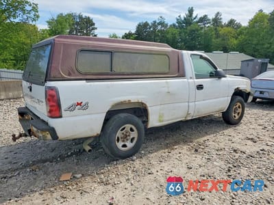 Trzecie zdjęcie samochodu z tyłu: 2004 CHEVROLET SILVERADO K1500 VIN:1GCEK14V74E107714 - miniatura