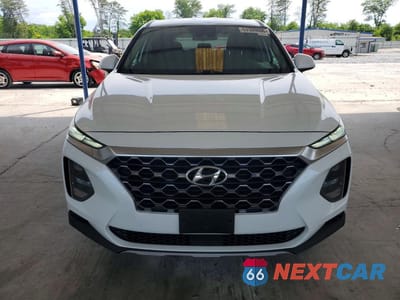 Piąte zdjęcie samochodu w środku: 2019 HYUNDAI SANTA FE SE VIN:5NMS23AD2KH112159 - miniatura