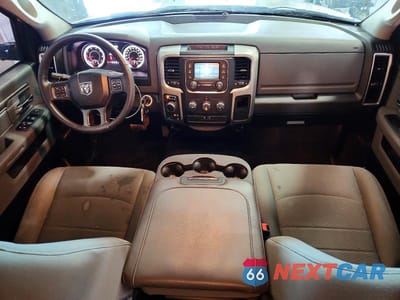 Zdjęcie 8 z 12 samochodu: 2019 RAM 1500 CLASSIC SLT VIN:1C6RR7TT9KS567432 - miniatura