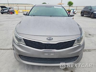 Piąte zdjęcie samochodu w środku: 2016 KIA OPTIMA LX VIN:5XXGT4L33GG105076 - miniatura