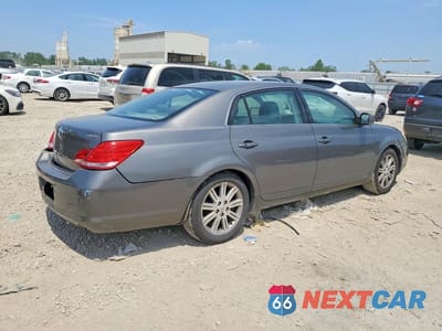 Trzecie zdjęcie samochodu z tyłu: 2005 TOYOTA AVALON LIMITED VIN:4T1BK36B45U047234 - miniatura