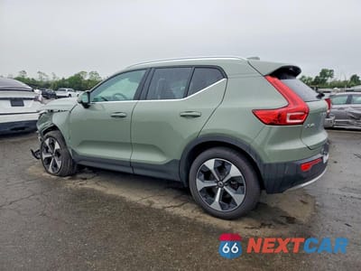 Drugie zdjęcie samochodu z przodu: 2025 VOLVO XC40 CORE VIN:YV4L12UJ1S2570263 - miniatura