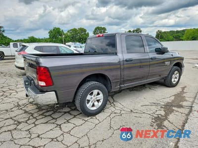 Trzecie zdjęcie samochodu z tyłu: 2023 RAM 1500 CLASSIC TRADESMAN VIN:1C6RR7KG5PS545522 - miniatura