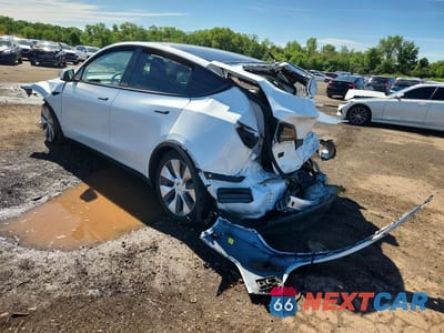 Drugie zdjęcie samochodu z przodu: 2022 TESLA MODEL Y VIN:7SAYGDEE7NF364440 - miniatura
