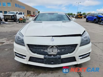 Piąte zdjęcie samochodu w środku: 2014 MERCEDES-BENZ SLK 350 VIN:WDDPK5HA4EF088161 - miniatura