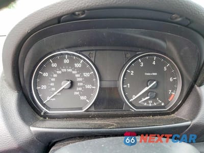 Zdjęcie 9 z 13 samochodu: 2008 BMW 128 I VIN:WBAUP73538VF08460 - miniatura
