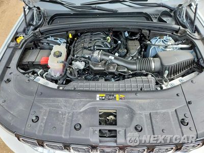 Zdjęcie 12 z 13 samochodu: 2025 JEEP GRAND CHEROKEE LIMITED VIN:1C4RJHBG2SC326624 - miniatura