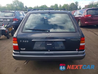 Zdjęcie 6 z 12 samochodu: 1994 MERCEDES-BENZ E 320 VIN:WDBEA92E4RF285312 - miniatura