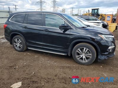 Czwarte zdjęcie samochodu z boku: 2017 HONDA PILOT EXL VIN:5FNYF5H54HB016522 - miniatura