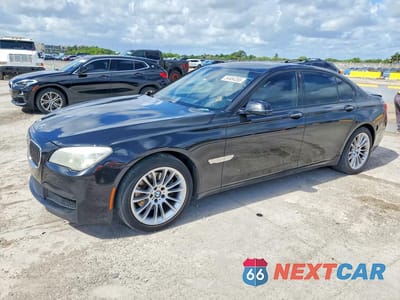 2015 BMW 740 I WBAYA6C58FGK16332 - główne zdjęcie licytacji z USA - miniatura