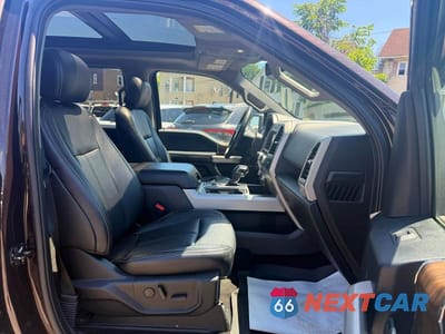 Zdjęcie 6 z 12 samochodu: 2019 FORD F150 SUPERCREW VIN:1FTFW1E13KFD15553 - miniatura