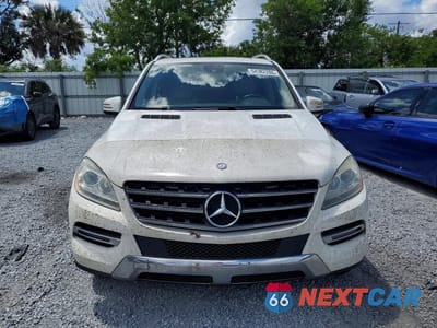Piąte zdjęcie samochodu w środku: 2014 MERCEDES-BENZ ML 350 BLUETEC VIN:4JGDA2EB2EA332779 - miniatura