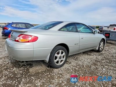 Trzecie zdjęcie samochodu z tyłu: 2002 TOYOTA CAMRY SOLARA SE V6 VIN:2T1CF22P42C593386 - miniatura