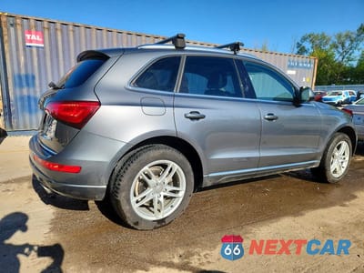 Trzecie zdjęcie samochodu z tyłu: 2016 AUDI Q5 PREMIUM PLUS VIN:WA1L2AFP2GA107213 - miniatura