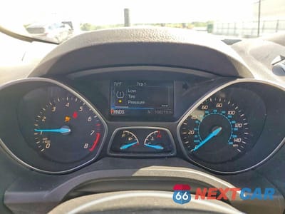 Zdjęcie 9 z 13 samochodu: 2016 FORD ESCAPE SE VIN:1FMCU0GX2GUC05175 - miniatura