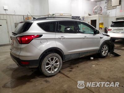 Trzecie zdjęcie samochodu z tyłu: 2019 FORD ESCAPE SEL VIN:1FMCU0HD8KUB02095 - miniatura