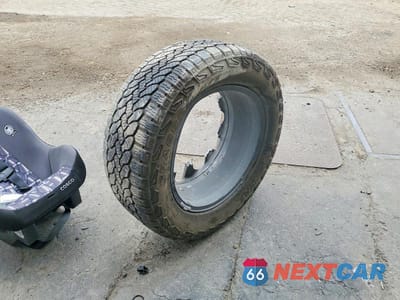 Zdjęcie 12 z 13 samochodu: 2024 JEEP GLADIATOR SPORT VIN:1C6HJTAG0RL127458 - miniatura