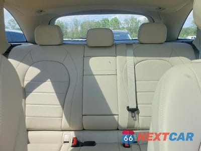 Zdjęcie 10 z 13 samochodu: 2022 MERCEDES-BENZ GLC 300 4MATIC VIN:W1N0G8EB0NV379072 - miniatura