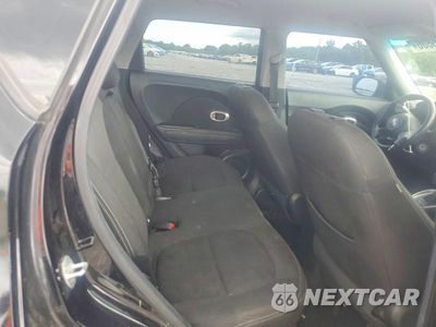 Zdjęcie 10 z 12 samochodu: 2017 KIA SOUL + VIN:KNDJP3A51H7447676 - miniatura