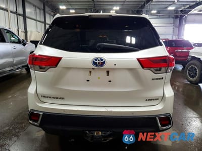 Zdjęcie 6 z 13 samochodu: 2018 TOYOTA HIGHLANDER HYBRID LIMITED VIN:5TDDGRFH1JS041931 - miniatura
