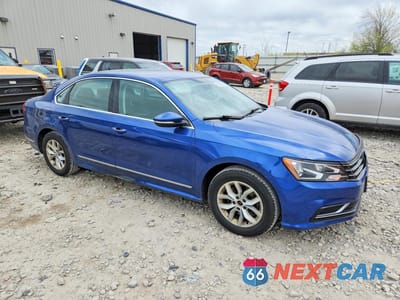 Czwarte zdjęcie samochodu z boku: 2017 VOLKSWAGEN PASSAT S VIN:1VWAT7A30HC026201 - miniatura