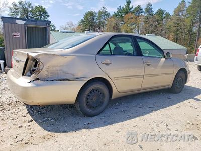 Trzecie zdjęcie samochodu z tyłu: 2003 TOYOTA CAMRY LE VIN:4T1BE32K63U160516 - miniatura