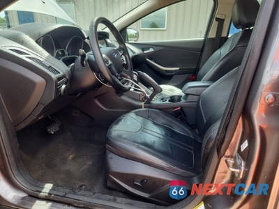 Zdjęcie 7 z 13 samochodu: 2012 FORD FOCUS SEL VIN:1FAHP3M20CL410348 - miniatura
