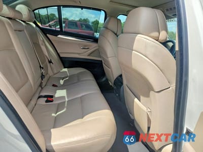 Zdjęcie 10 z 12 samochodu: 2013 BMW 550 I VIN:WBAFR9C57DDX80599 - miniatura