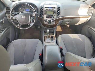Zdjęcie 8 z 13 samochodu: 2010 HYUNDAI SANTA FE SE VIN:5NMSH4AG0AH355014 - miniatura
