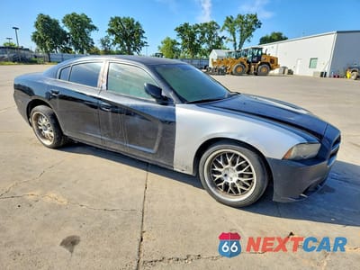 Czwarte zdjęcie samochodu z boku: 2012 DODGE CHARGER POLICE VIN:2C3CDXAT4CH153925 - miniatura