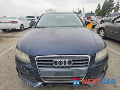 Piąte zdjęcie samochodu w środku: 2011 AUDI A4 PREMIUM VIN:WAUAFAFL1BN028113 - miniatura