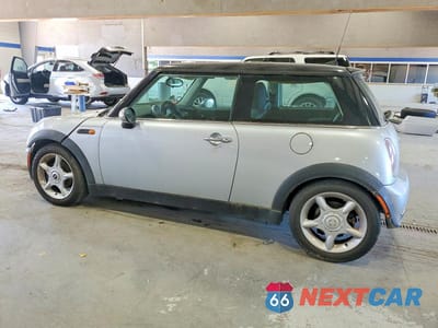 Drugie zdjęcie samochodu z przodu: 2006 MINI COOPER VIN:WMWRC33506TJ74047 - miniatura