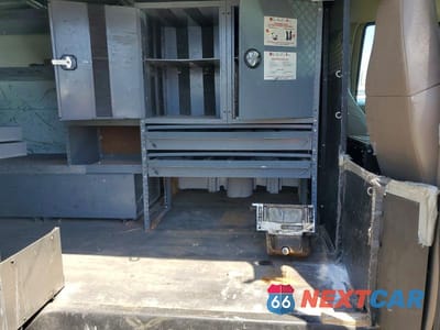 Zdjęcie 11 z 13 samochodu: 2007 CHEV EXPRESS G2500 VIN:1GCGG25V271223770 - miniatura