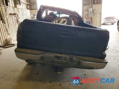 Zdjęcie 6 z 13 samochodu: 2006 CHEVROLET SILVERADO C1500 VIN:2GCEC13V061225493 - miniatura