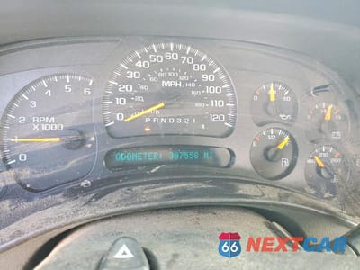 Zdjęcie 9 z 12 samochodu: 2006 GMC NEW SIERRA K1500 VIN:2GTEK13T661178567 - miniatura
