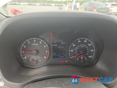 Zdjęcie 9 z 12 samochodu: 2020 HYUNDAI ACCENT SE VIN:3KPC24A62LE105104 - miniatura