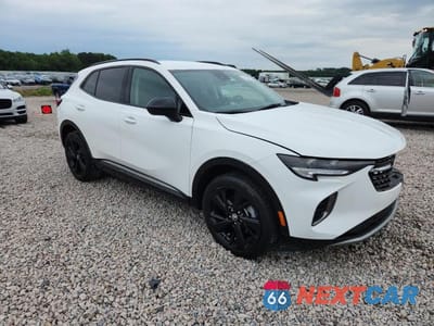 Czwarte zdjęcie samochodu z boku: 2023 BUICK ENVISION PREFERRED VIN:LRBAZLR42PD024819 - miniatura