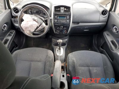 Zdjęcie 8 z 12 samochodu: 2015 NISSAN VERSA NOTE SV VIN:3N1CE2CP3FL417100 - miniatura
