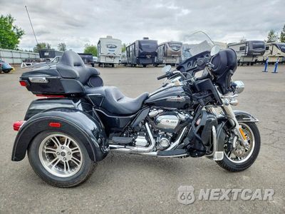 2017 HARLEY-DAVIDSON FLHTCUTG TRI GLIDE ULTRA 1HD1MAD19HB851049 - główne zdjęcie licytacji z USA - miniatura
