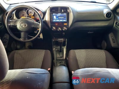 Zdjęcie 8 z 13 samochodu: 2004 TOYOTA RAV4 BASE VIN:JTEGD20V740025019 - miniatura