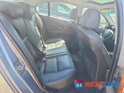 Zdjęcie 10 z 12 samochodu: 2007 BMW 525 XI VIN:WBANF33567CW71398 - miniatura