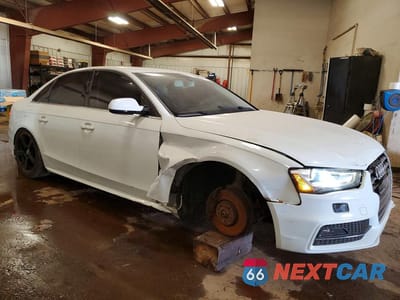 Czwarte zdjęcie samochodu z boku: 2014 AUDI A4 PREMIUM PLUS VIN:WAUFFAFL2EN033329 - miniatura